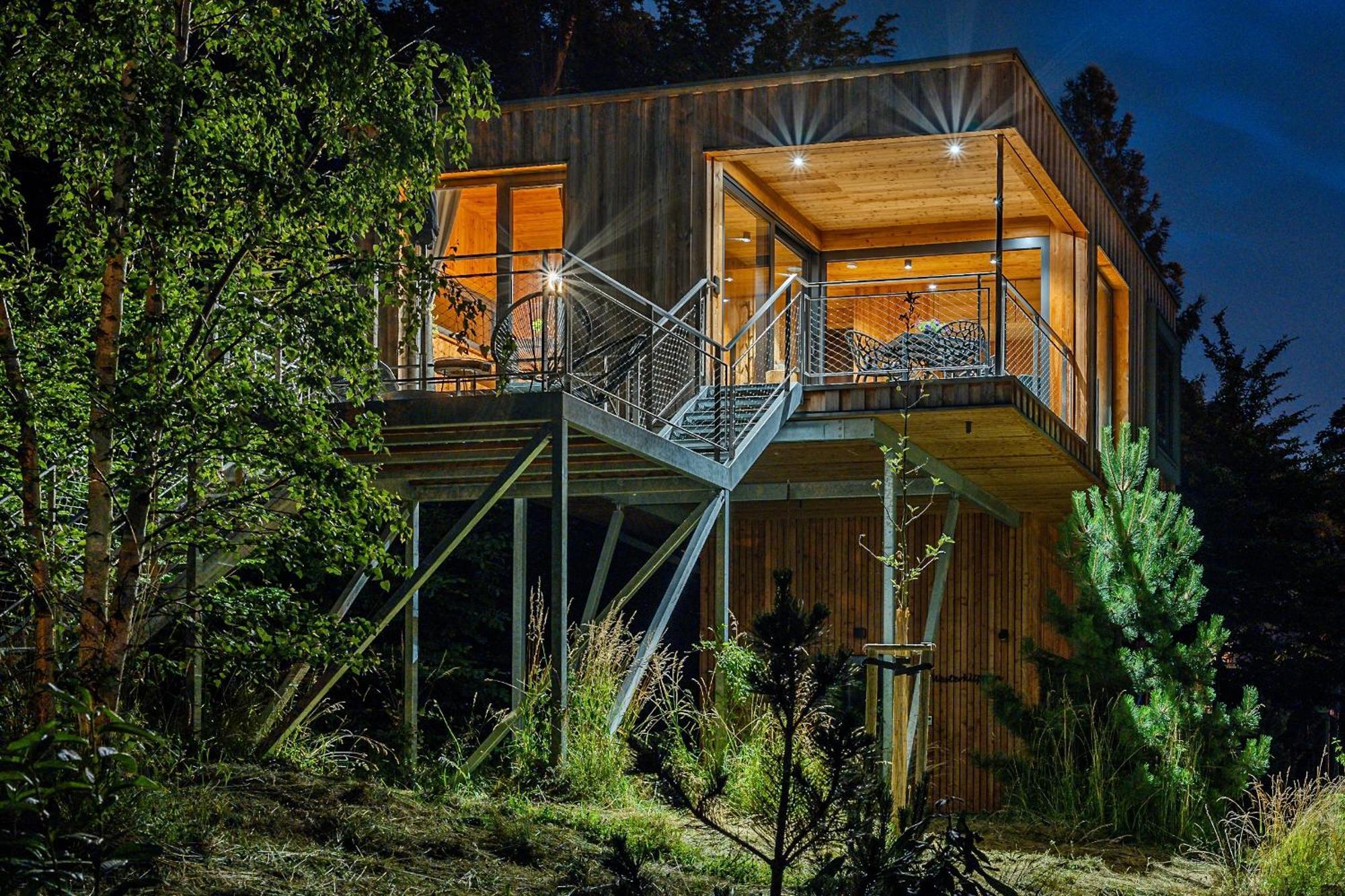 Baumwipfel-Resort "Lug Ins Land" Ilsenburg Exterior photo